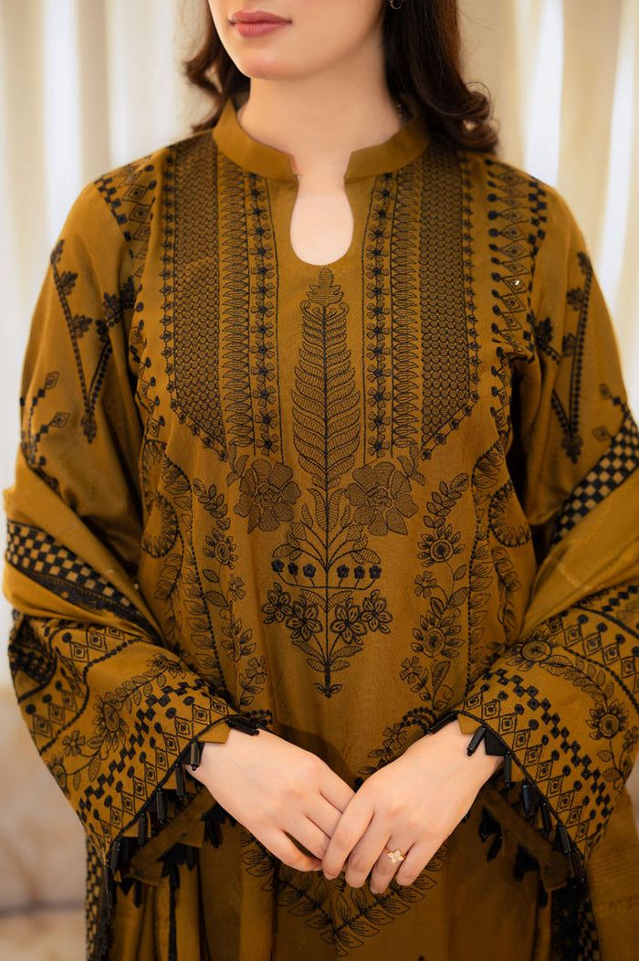 LIBASS MUSTERD DHANK EMBROIDERD UNSTICHED 3pc DHANAK EMBROIDERED SHAWL (WA-650)